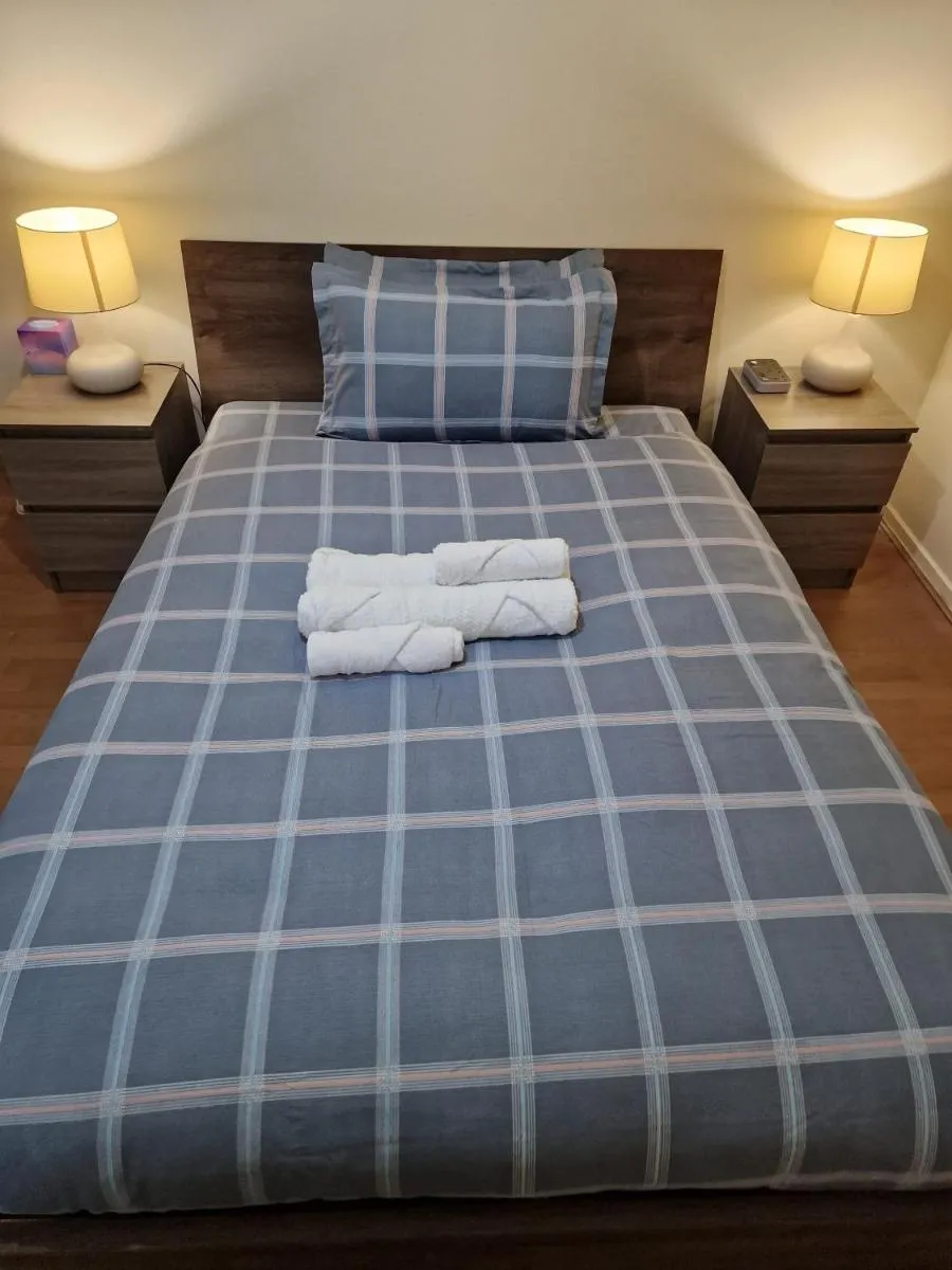 Image 1 of Waterloo – Zone 1 – Spacious one bedroom flat