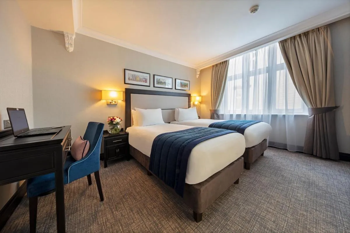 Image 1 of Wellington Hotel by Blue Orchid