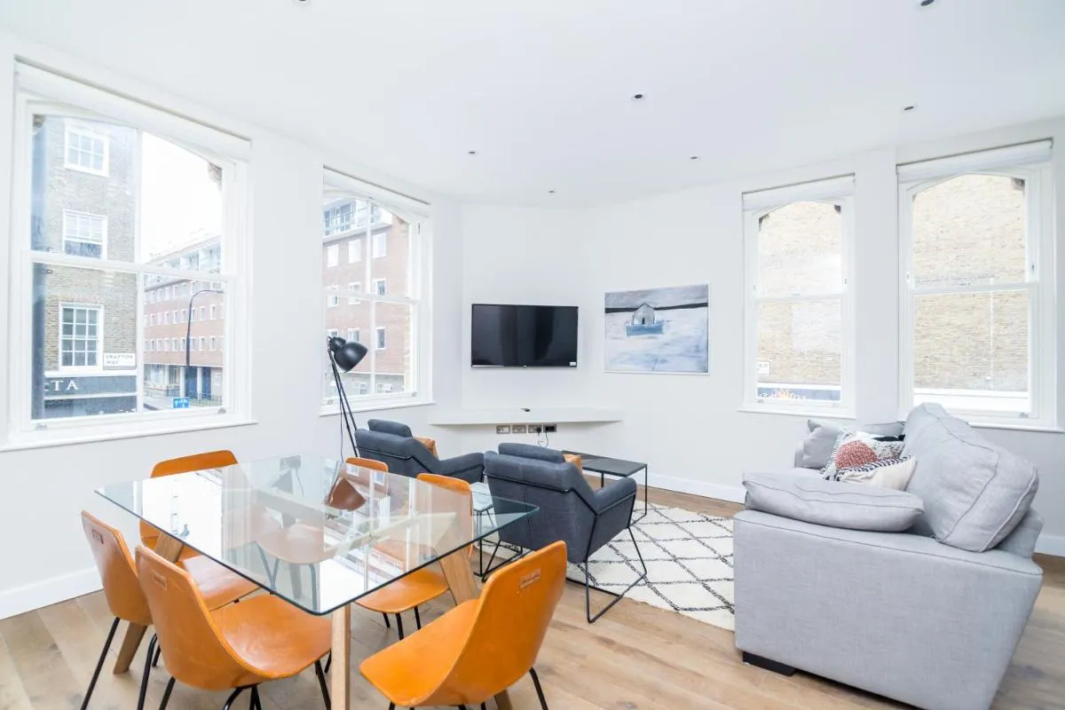 Image 2 of Whitfield Street Apartments