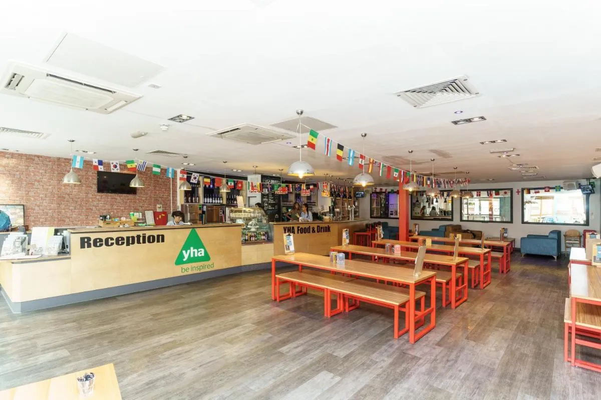 Image 2 of YHA London Central
