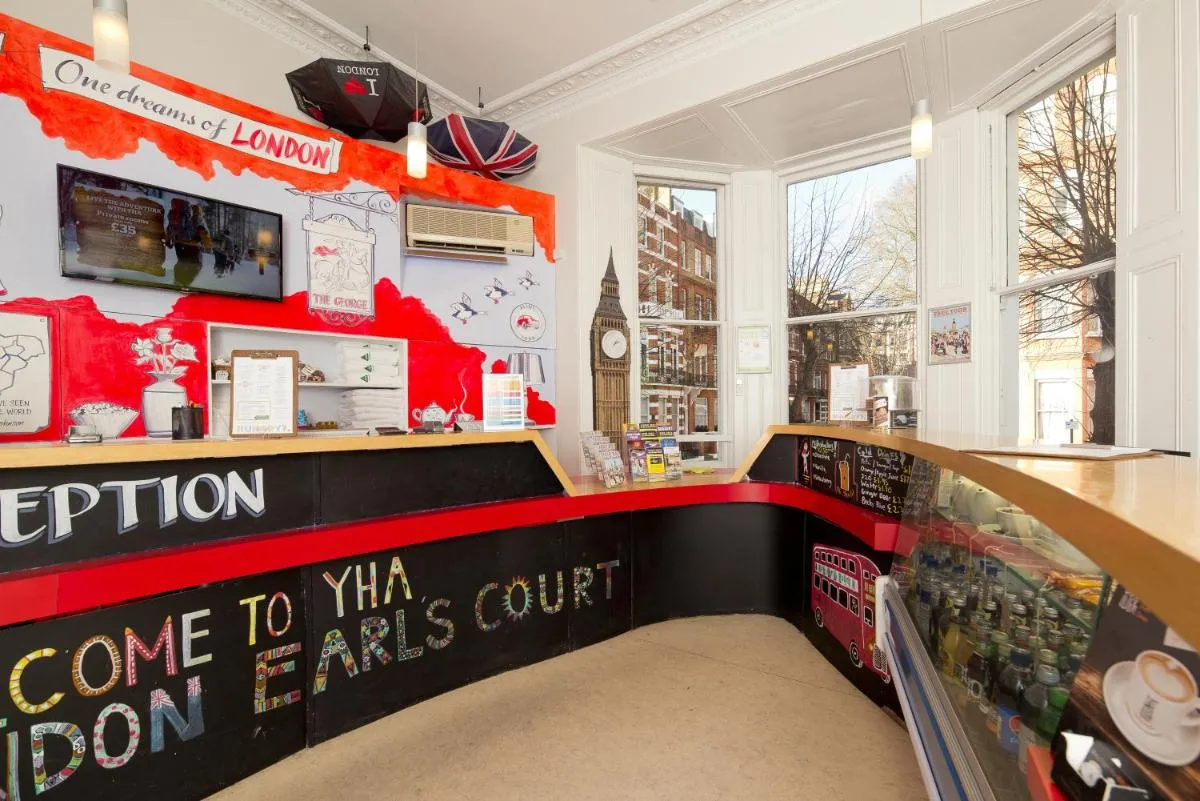 Image 2 of YHA London Earl’s Court