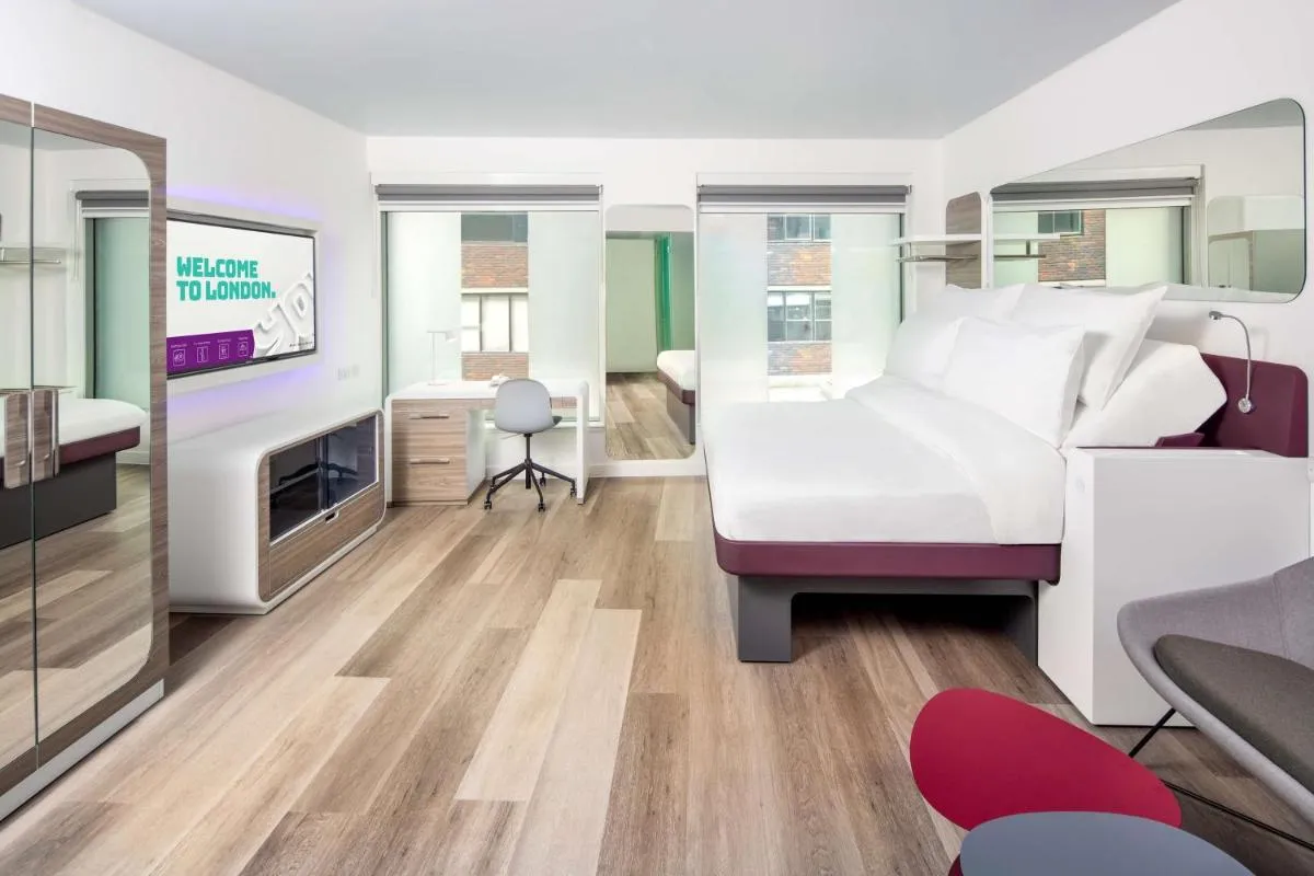 Image 2 of YOTEL London City