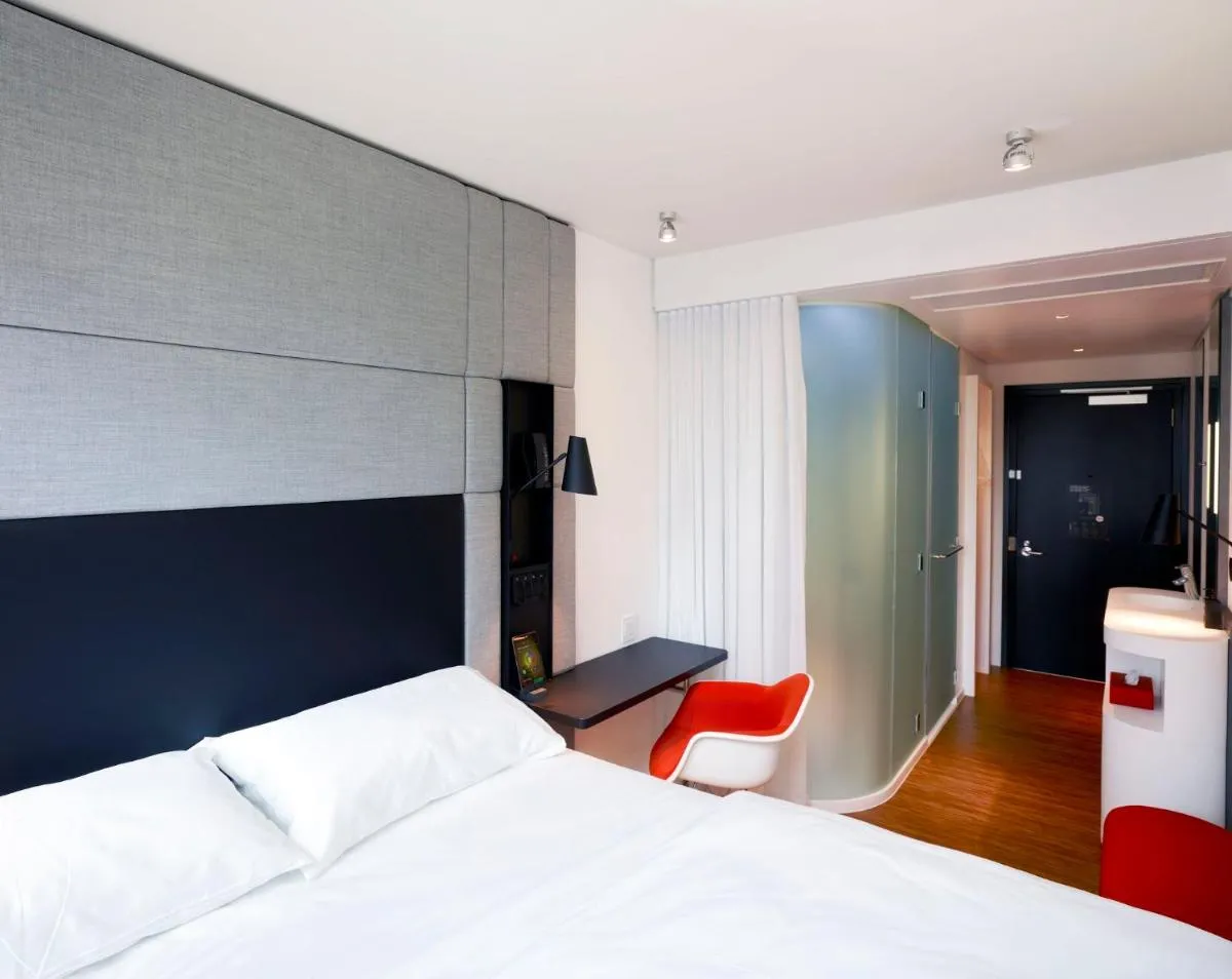 Image 1 of citizenM London Victoria Station